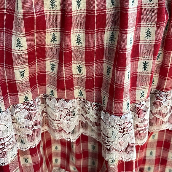 Pitchfork Brand Vintage Red Christmas Tree Lace Skirt Medium - Picture 3 of 5